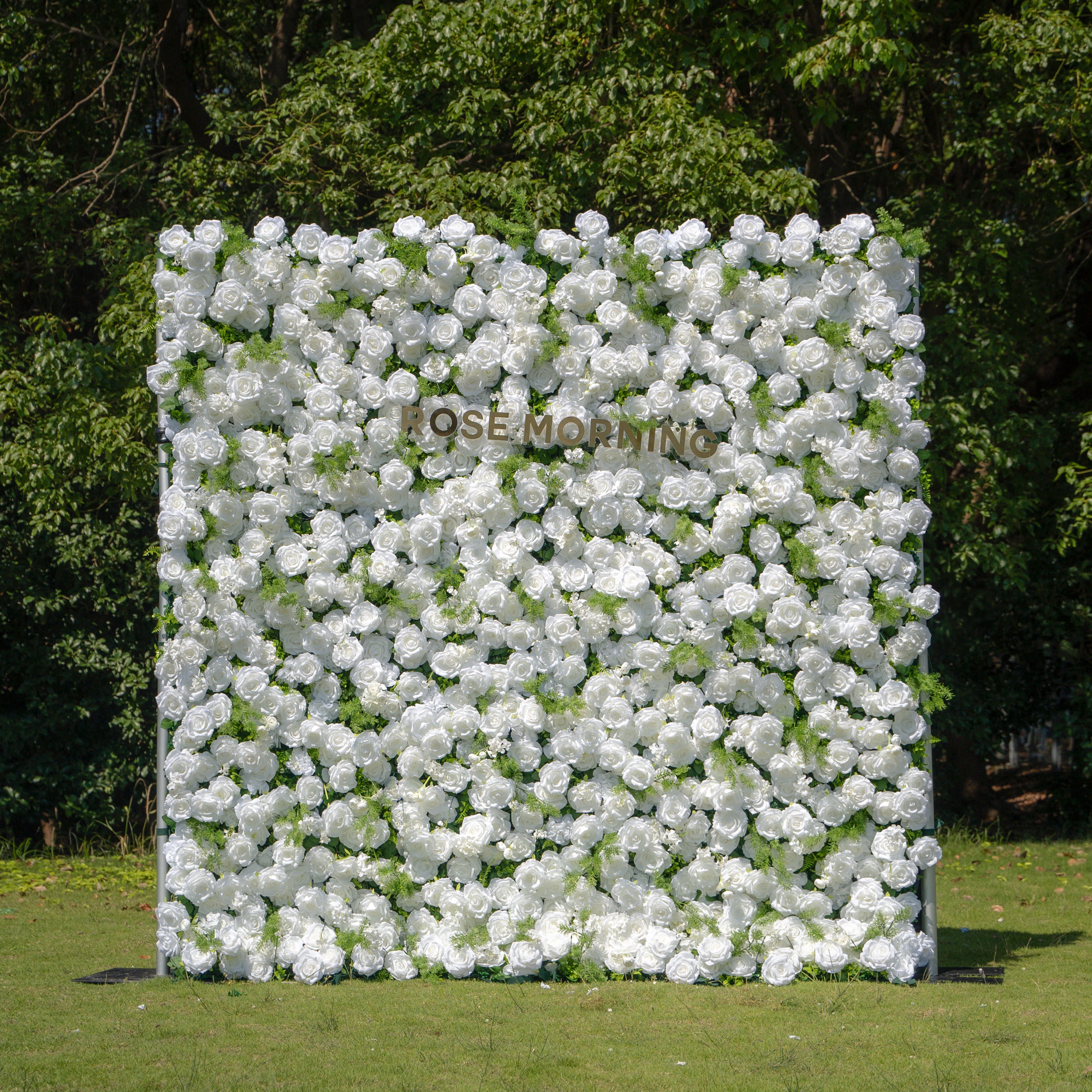 Forest：5D Fabric Artificial rolling up curtain flower wall