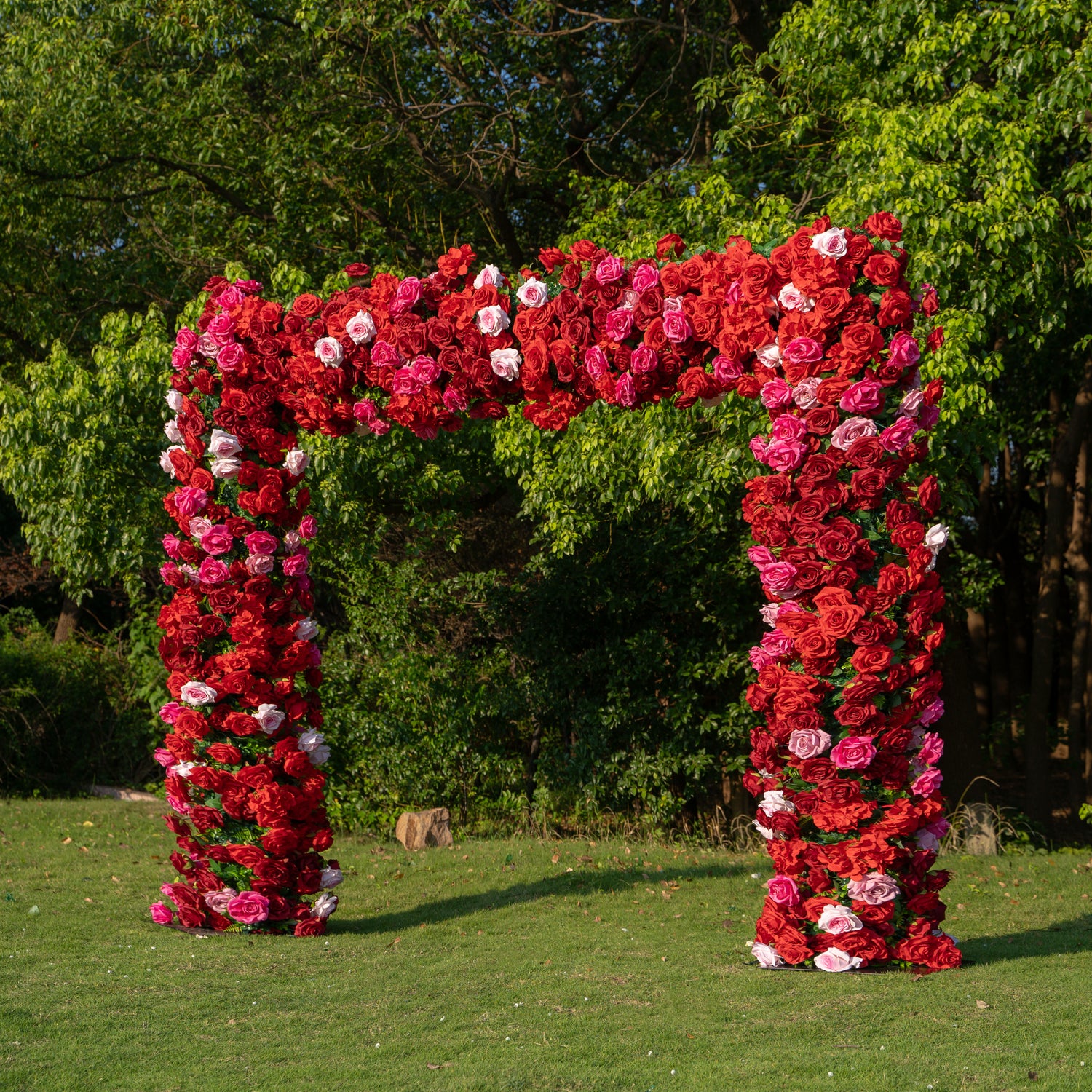 Avery：Wedding Party Background Flower Arch Decoration（Not Including Frame)