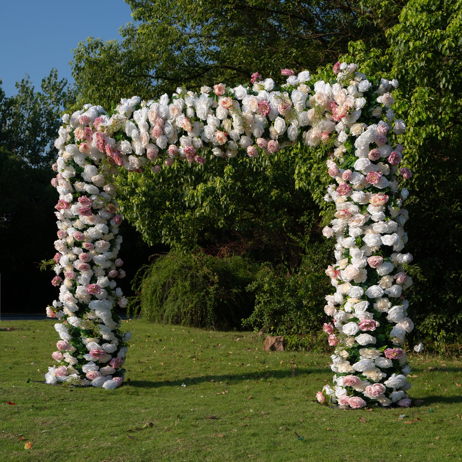 Blair：Wedding Party Background Flower Arch Decoration（Not Including Frame)