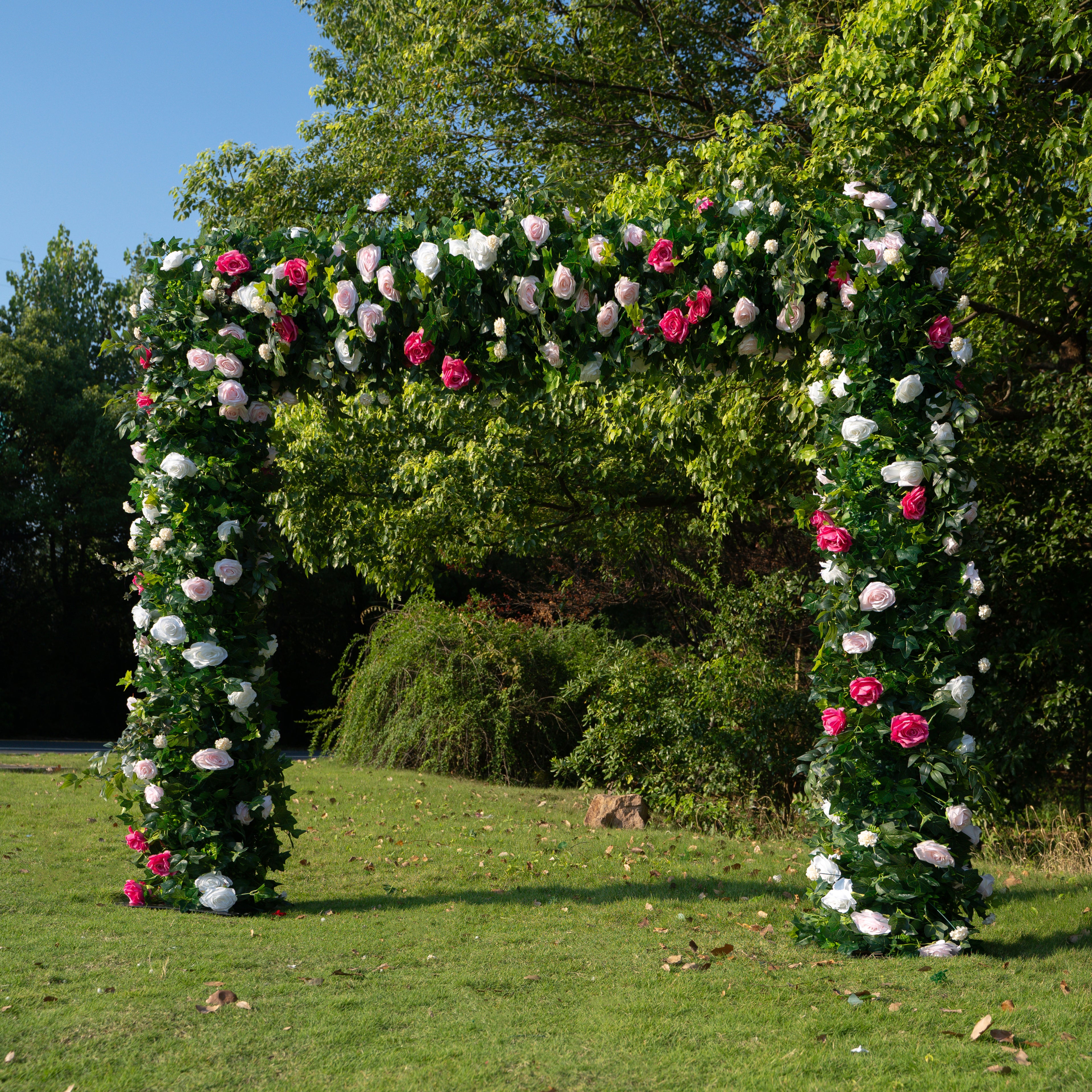 Leila：Wedding Party Background Flower Arch Decoration（Not Including Frame)