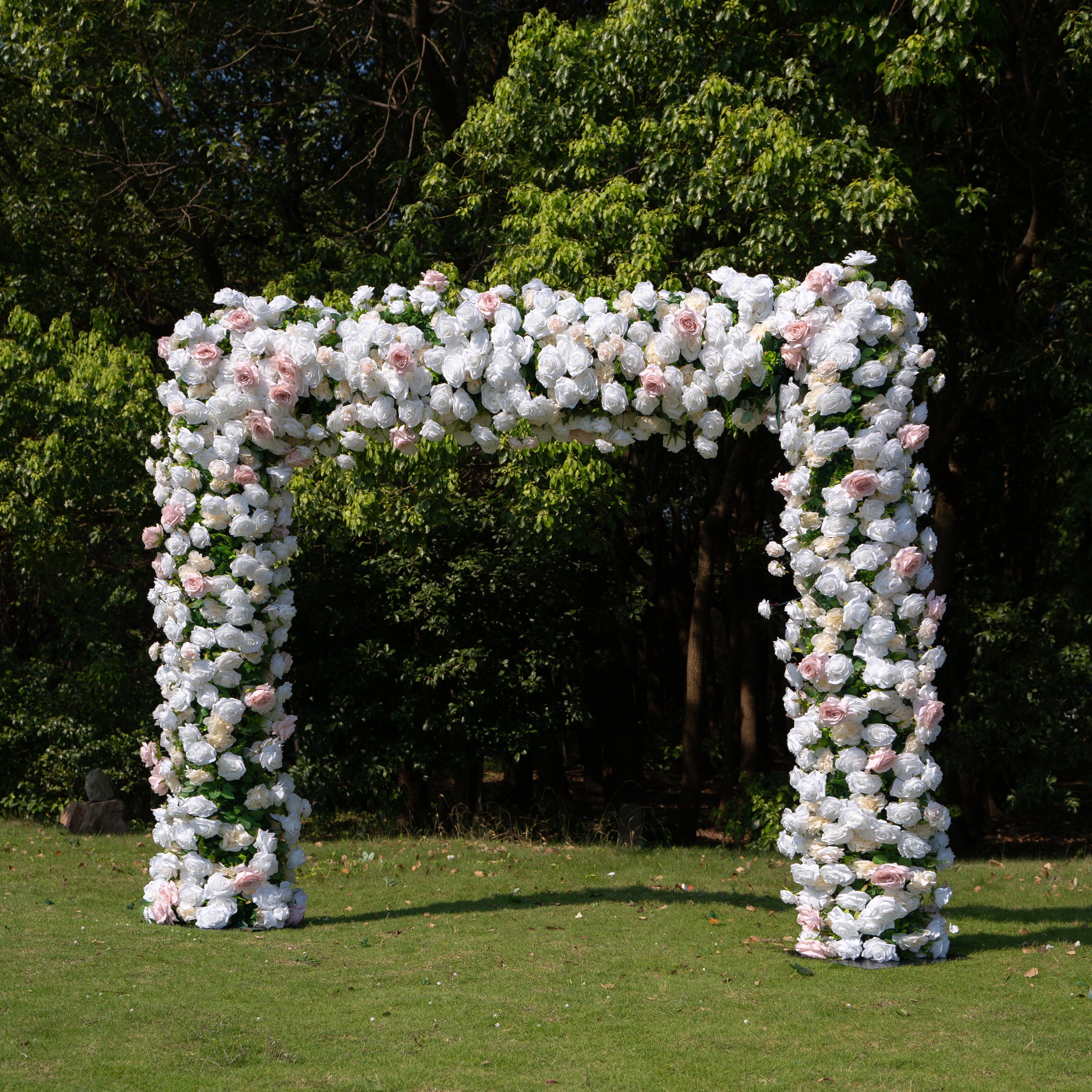 Erica：Wedding Party Background Flower Arch Decoration（Not Including Frame)