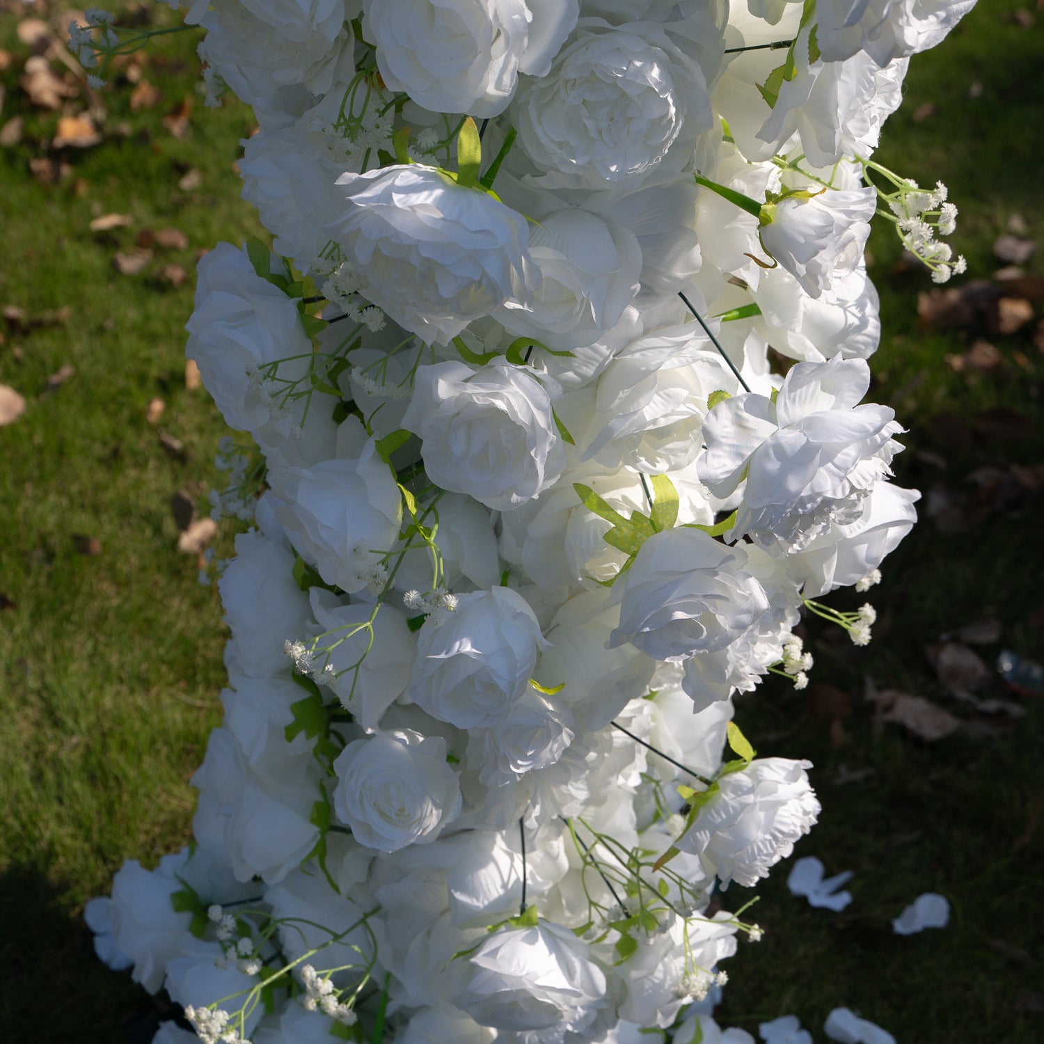 Elena： White Roses Fabric Artificial rolling up curtain flower arch（Not Including Frame)