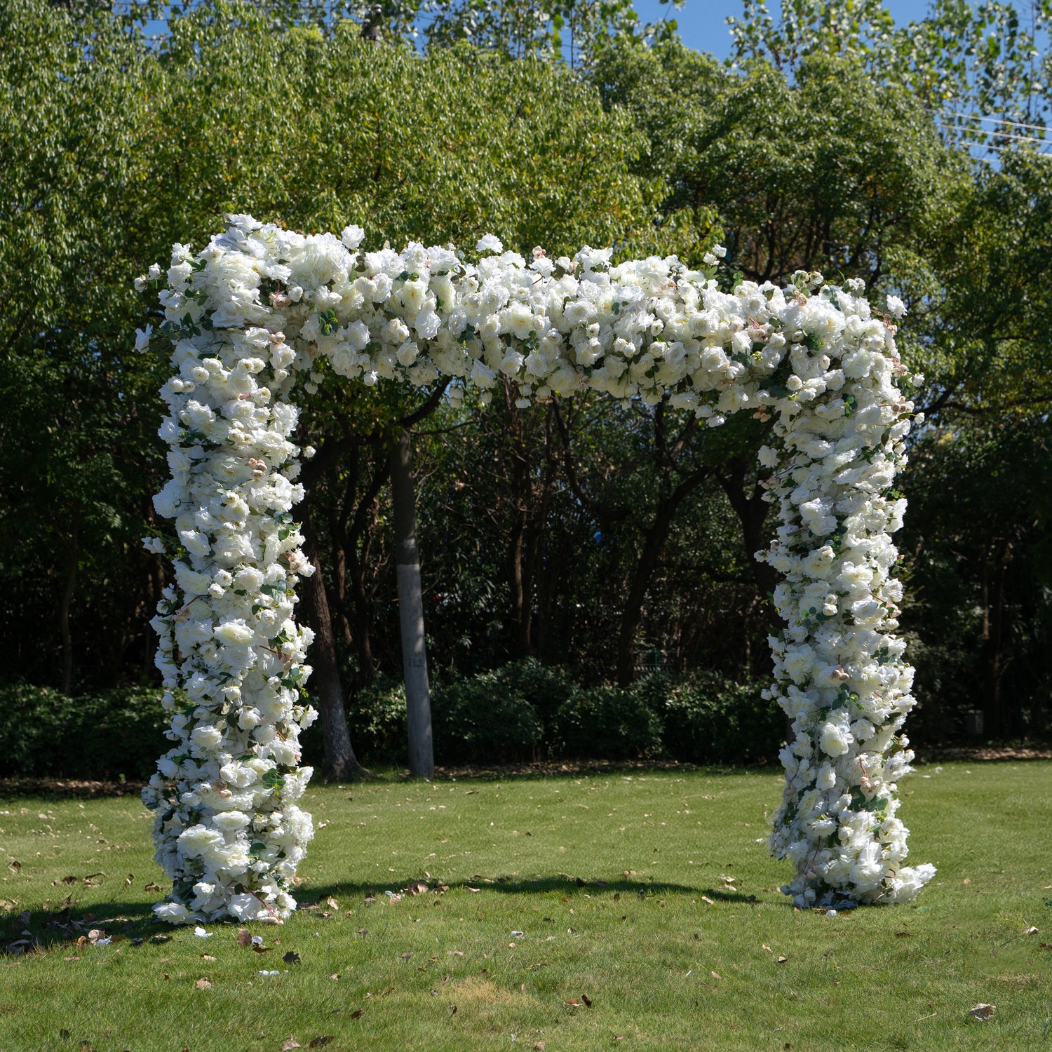 Ice：Fabric Artificial rolling up curtain flower arch（Not Including Frame)