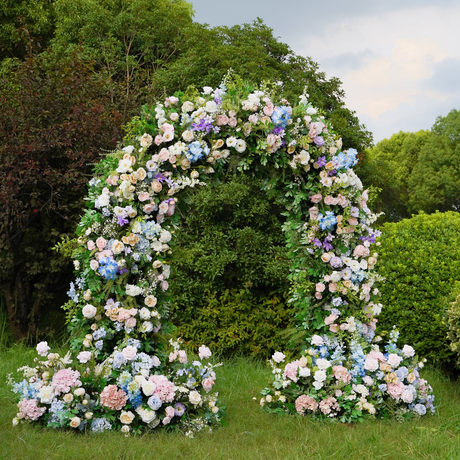 Audrey：Wedding Party Background Floral Arch Decoration