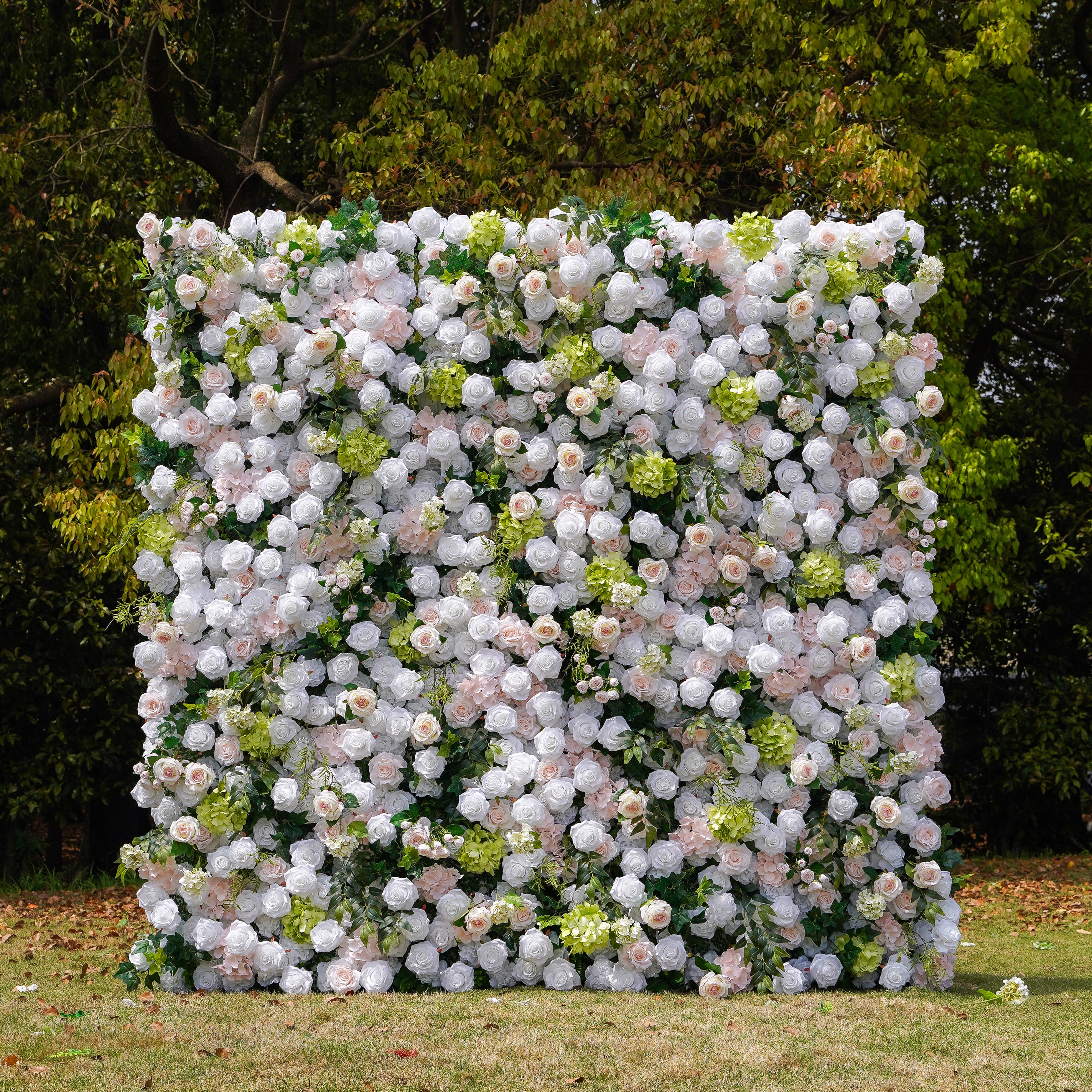 Evie：5D Fabric Artificial rolling up curtain flower wall