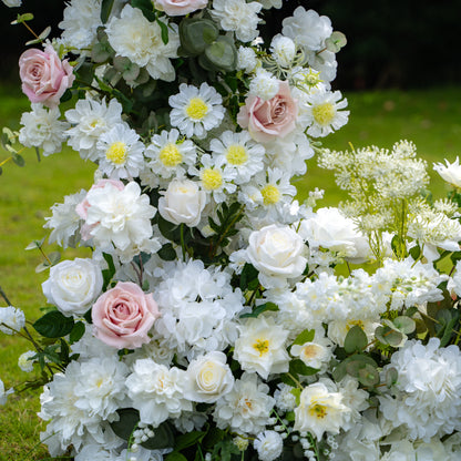 Jo：Wedding Party Background Floral Arch Decoration