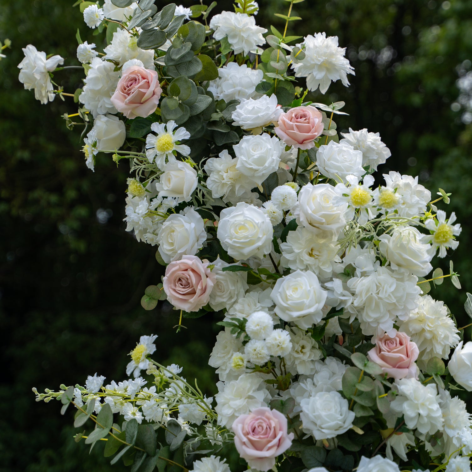 Jo：Wedding Party Background Floral Arch Decoration