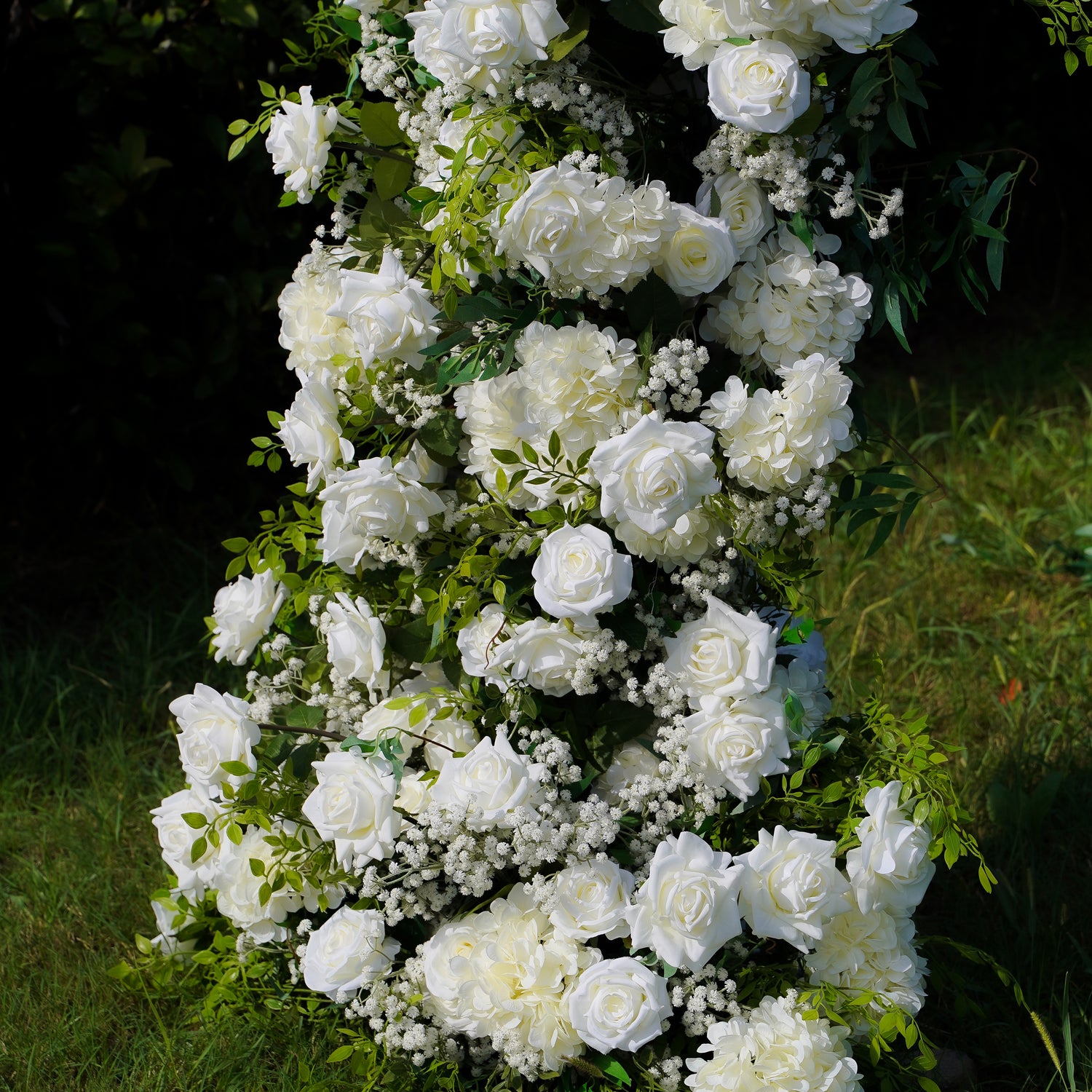 Layla：Wedding Party Background Floral Arch Decoration